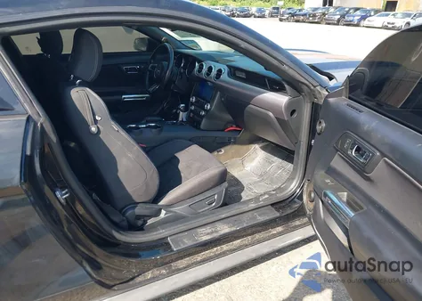 2016 Ford Mustang Ecoboost z USA, uszkodzony, nr VIN 1FA6P8TH9G5218480